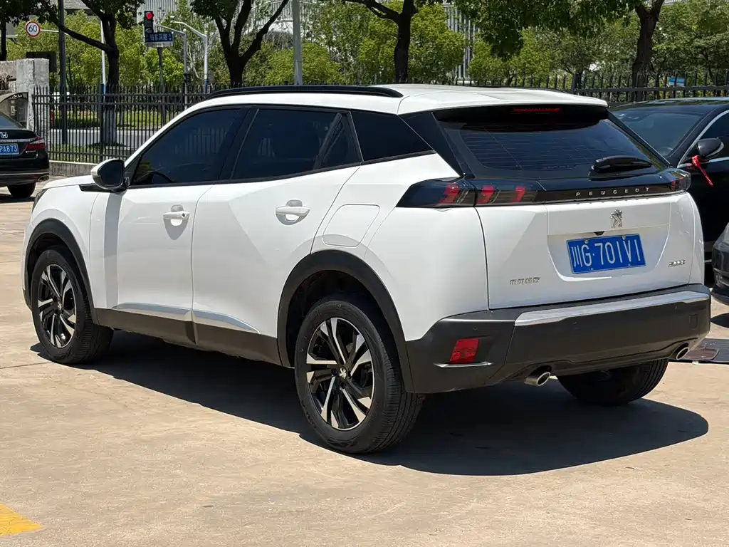 Peugeot 2008 2022 230 THP THE ONE