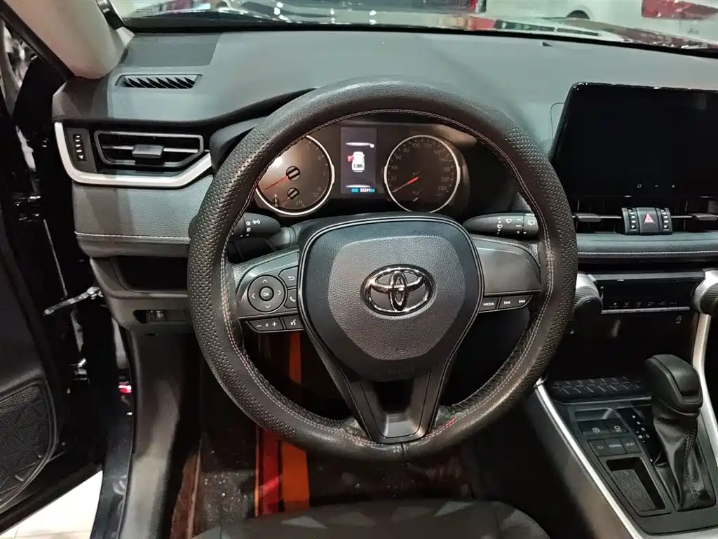 Wildlander 2.0 L CVT 2 WD Leading