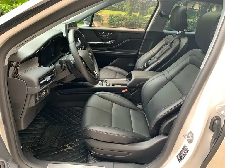 Lincoln Corsair 2.0 T 2 WD Premium