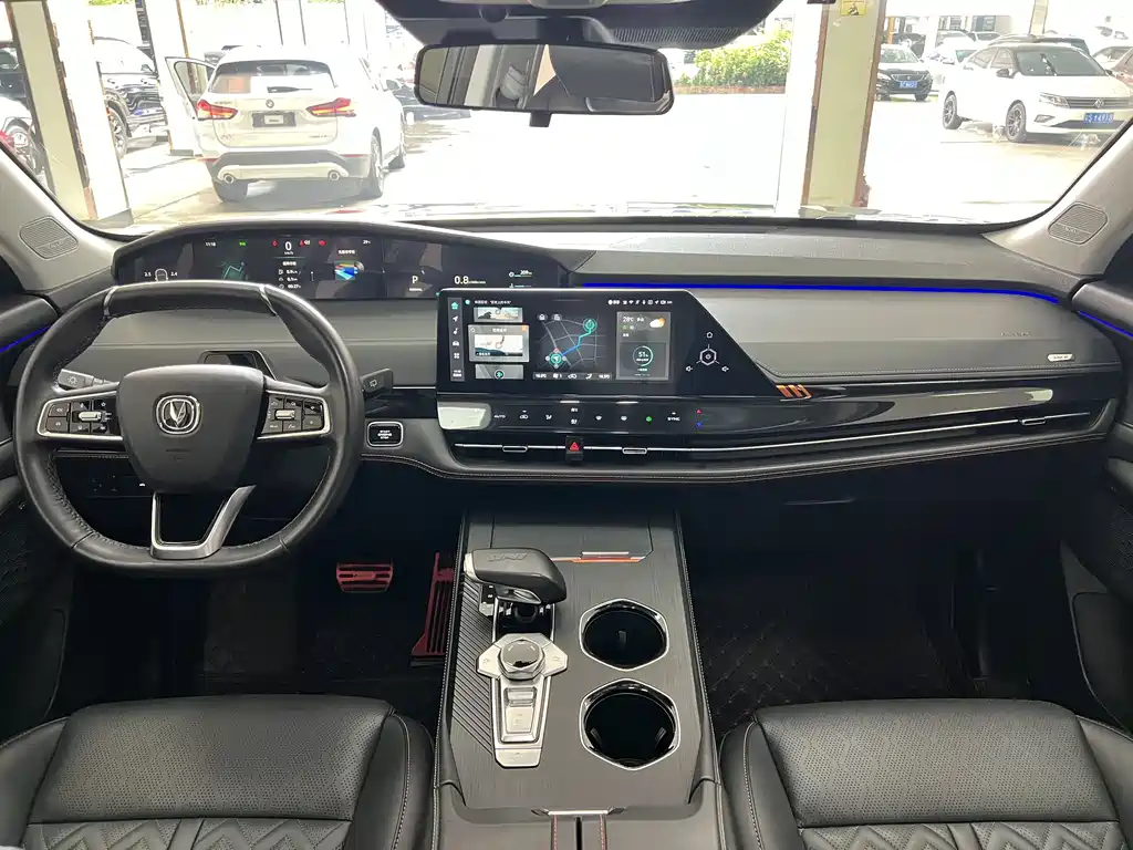 Changan UNI-K 2.0 T Distinguished
