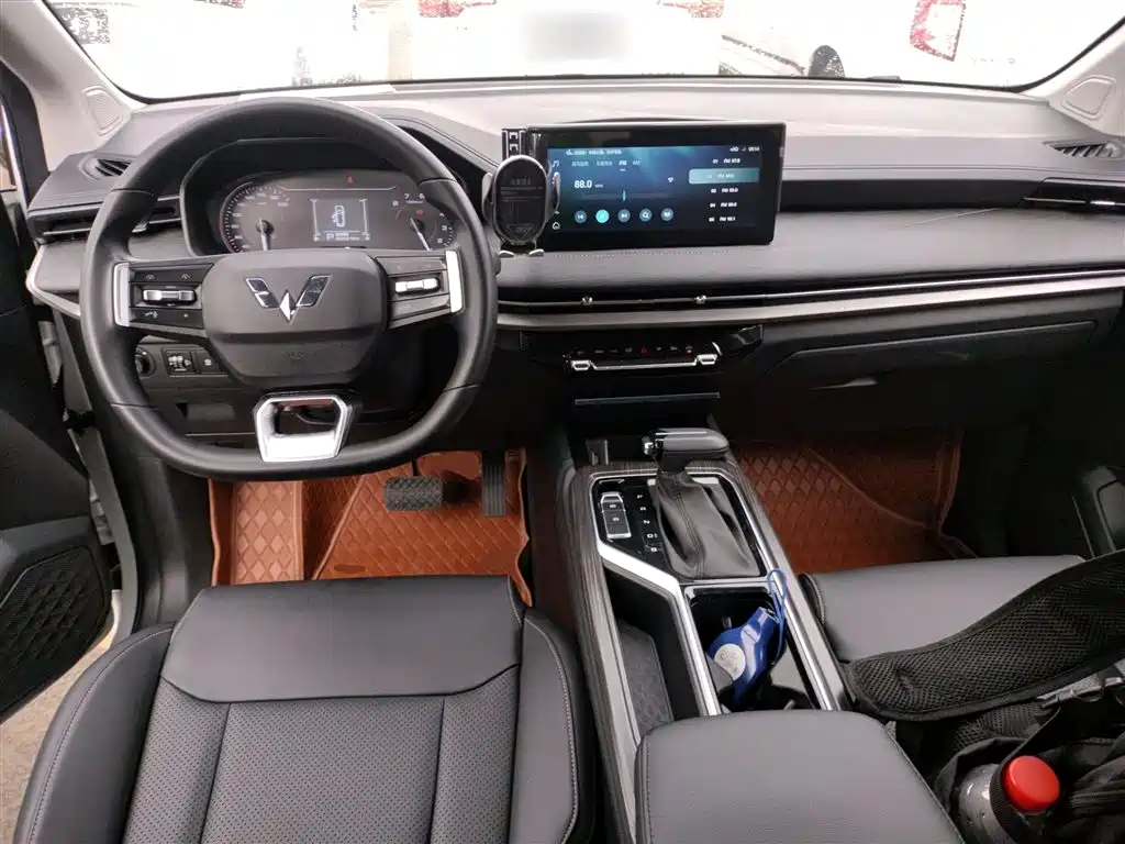 Wuling Jiachen 1.5 T CVT Smart Enjoyment Luxury