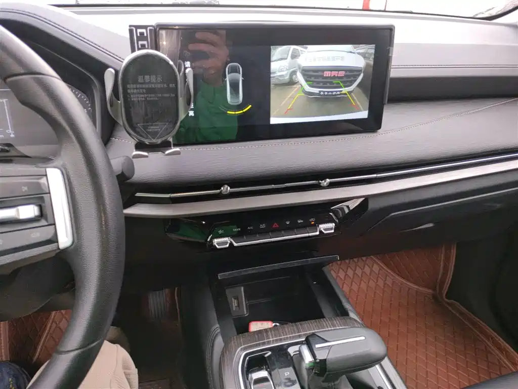 Wuling Jiachen 1.5 T CVT Smart Enjoyment Luxury