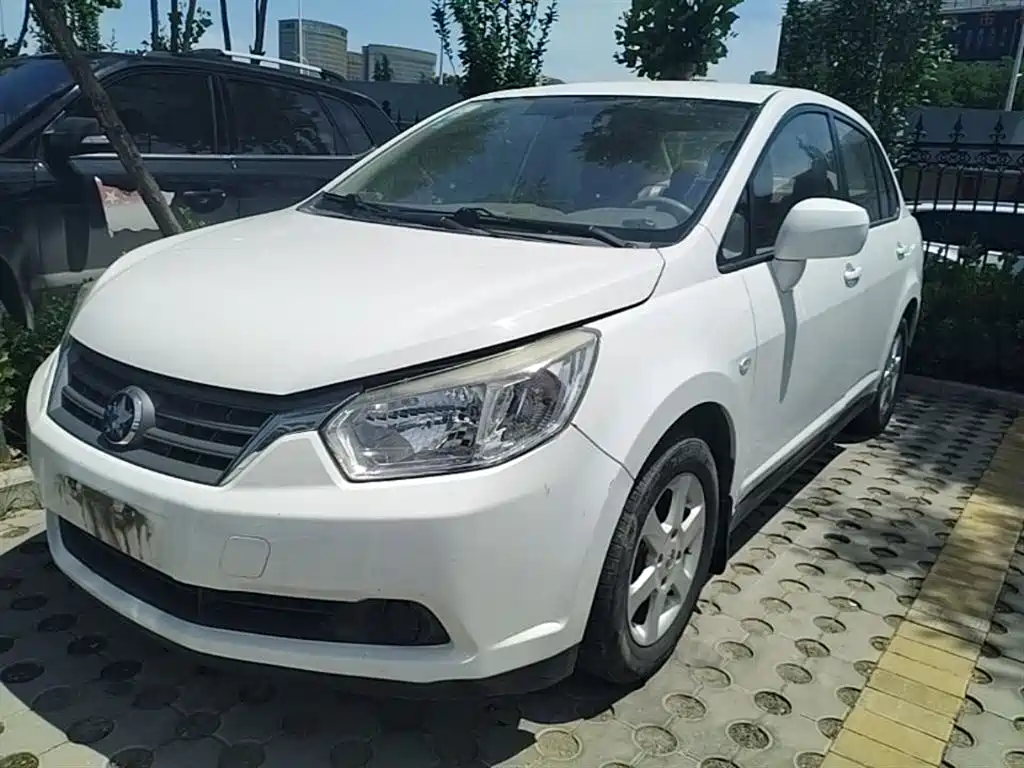 Venucia D50 1.6 L Manual Fashion