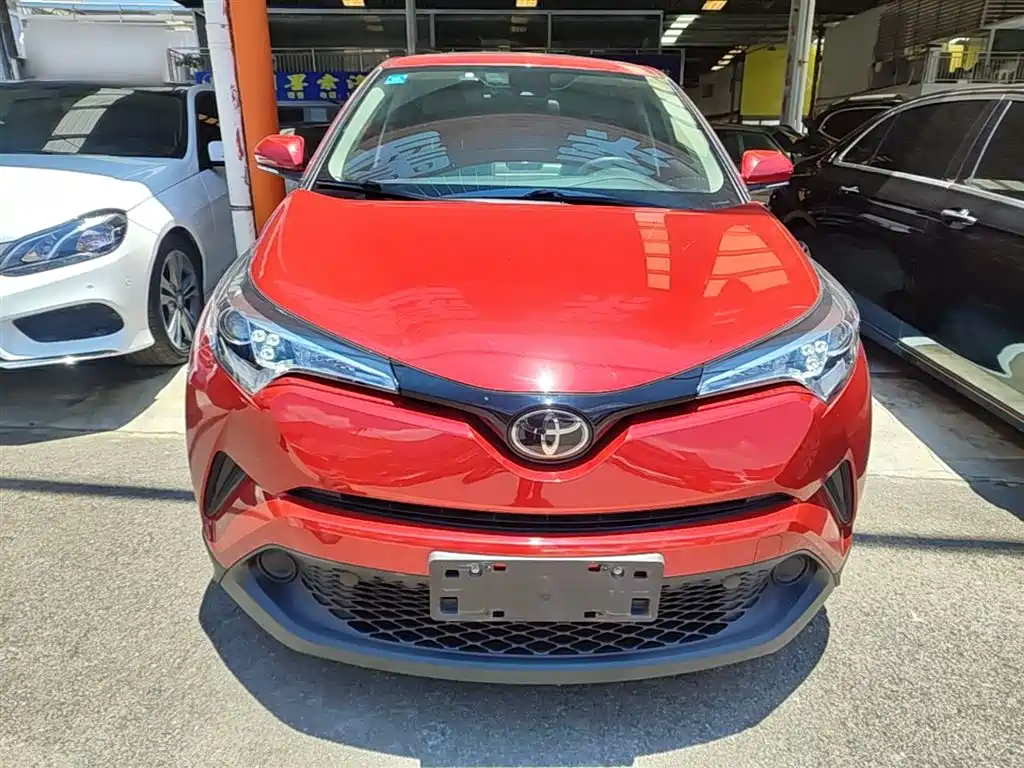 Toyota C-HR 丰田C-HR 2020款 2.0 L 舒适版