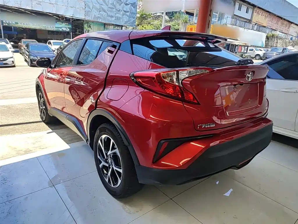 Toyota C-HR 丰田C-HR 2020款 2.0 L 舒适版