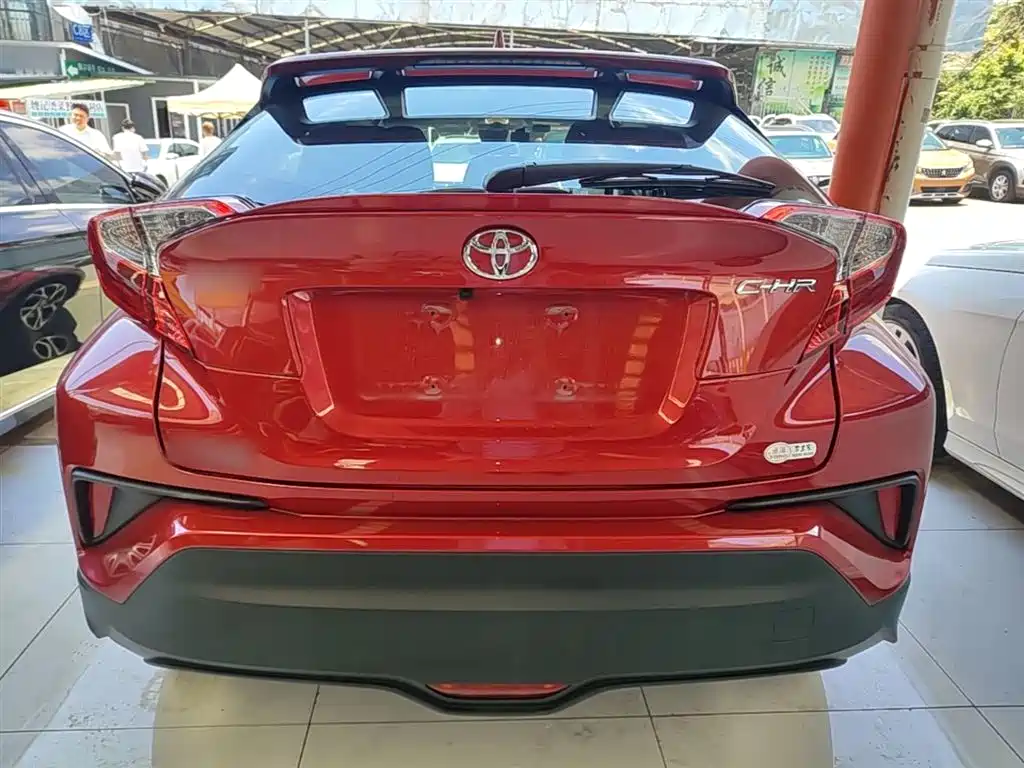 Toyota C-HR 丰田C-HR 2020款 2.0 L 舒适版