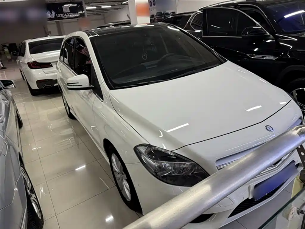 Mercedes-Benz B-Class B 180
