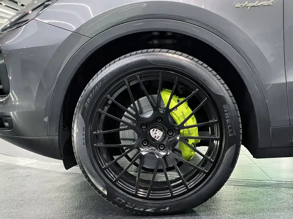 Cayenne NEV Cayenne E-Hybrid 2.0 T