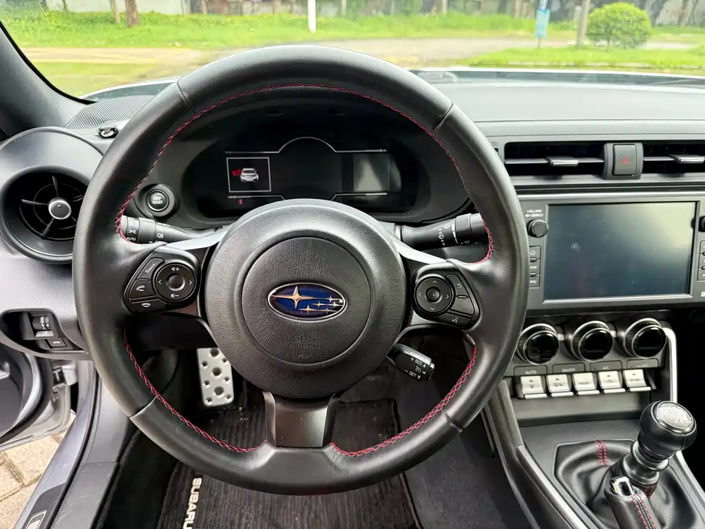 Subaru BRZ 2.4 L Manual