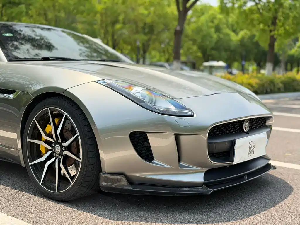 Jaguar F-TYPE 3.0 SC Hardtop