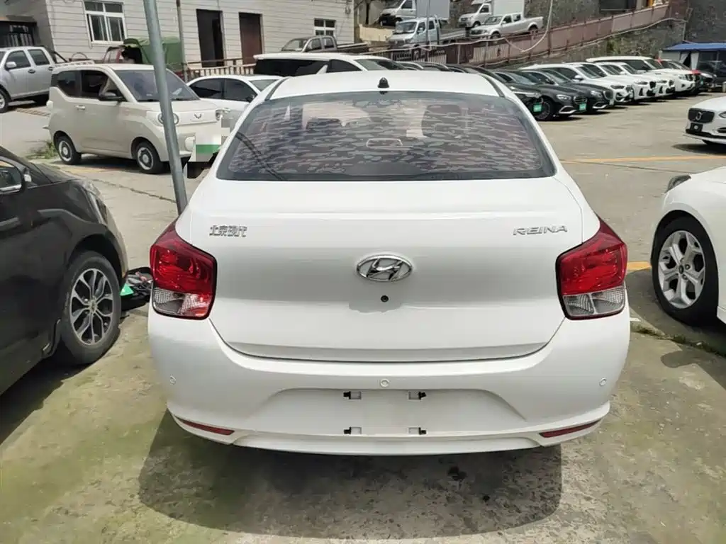 Accent 1.4 L Manual Radiant CN-V