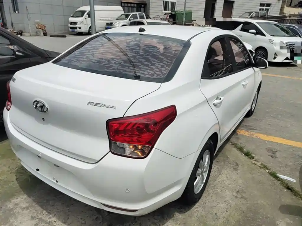 Accent 1.4 L Manual Radiant CN-V