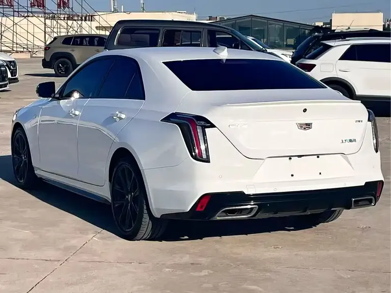 Cadillac CT4 28 T Elite