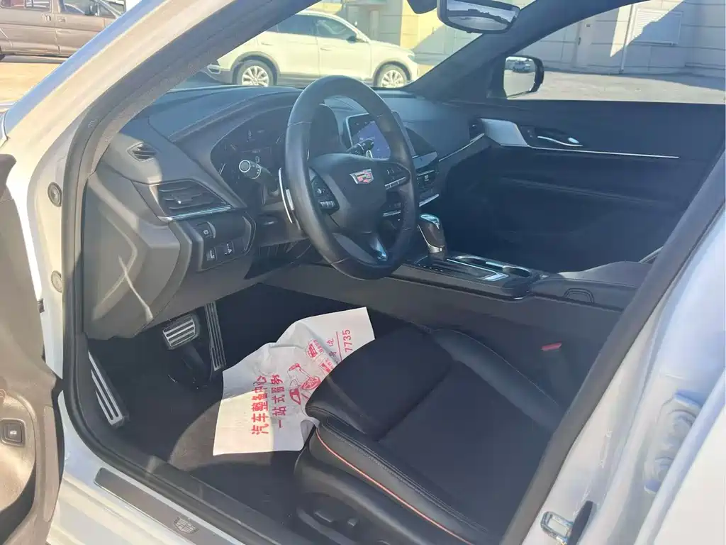 Cadillac CT4 28 T Elite