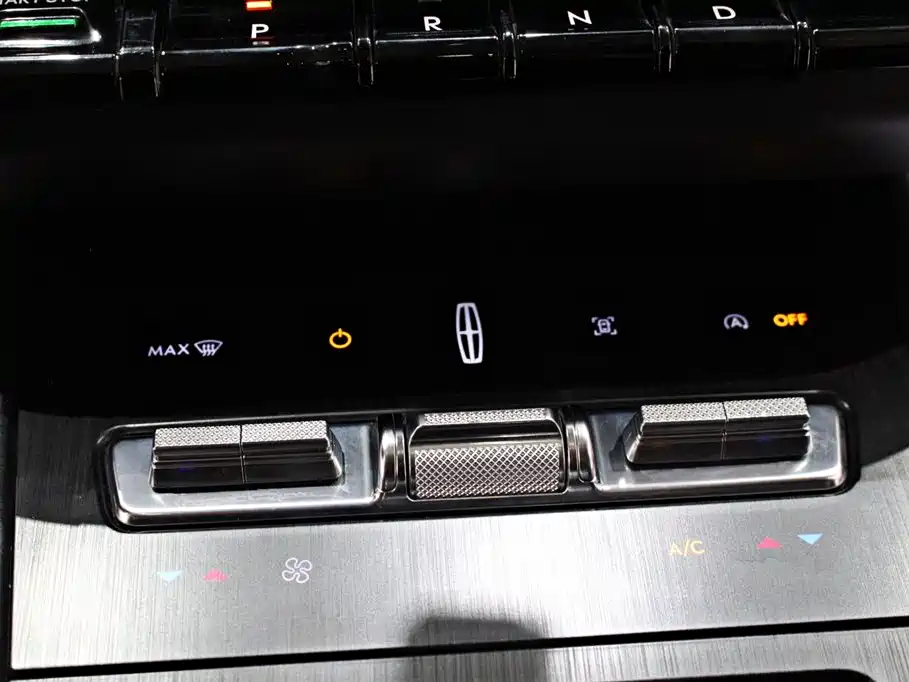 Corsair 2.0 T 2 WD Graceful