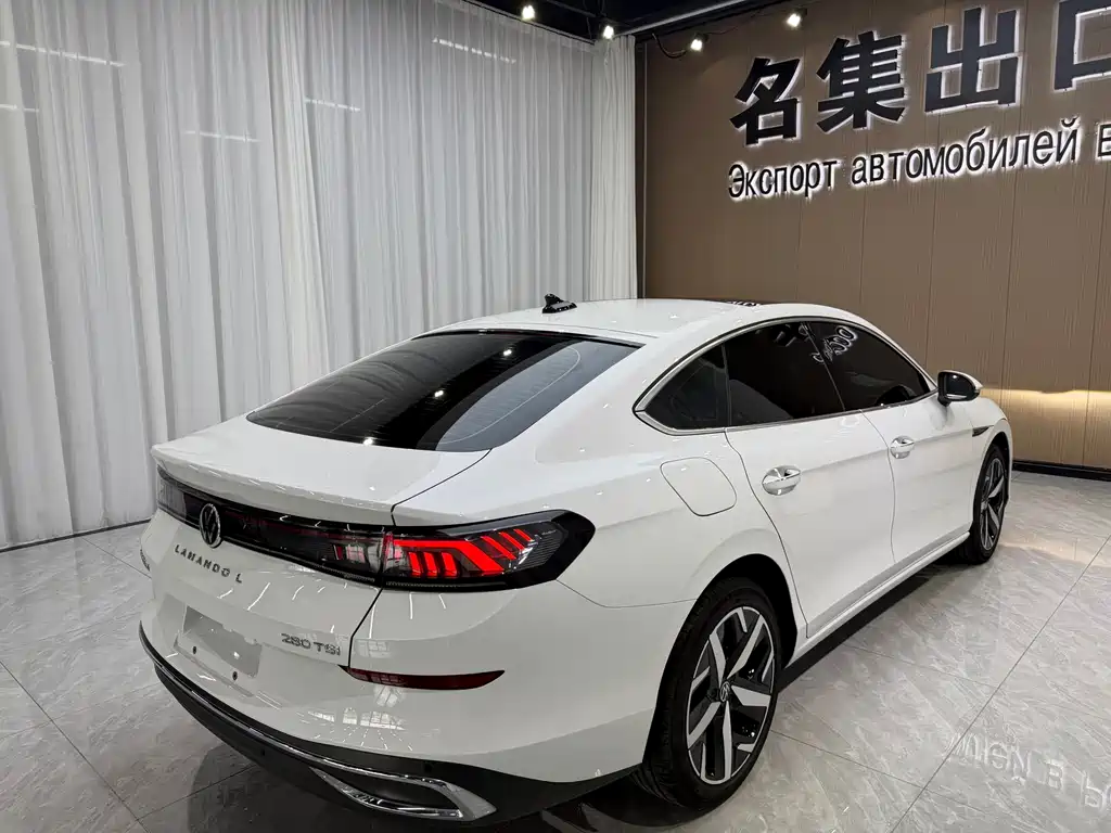 Lamando Lamando L 280 TSI DSG Spicy Cool