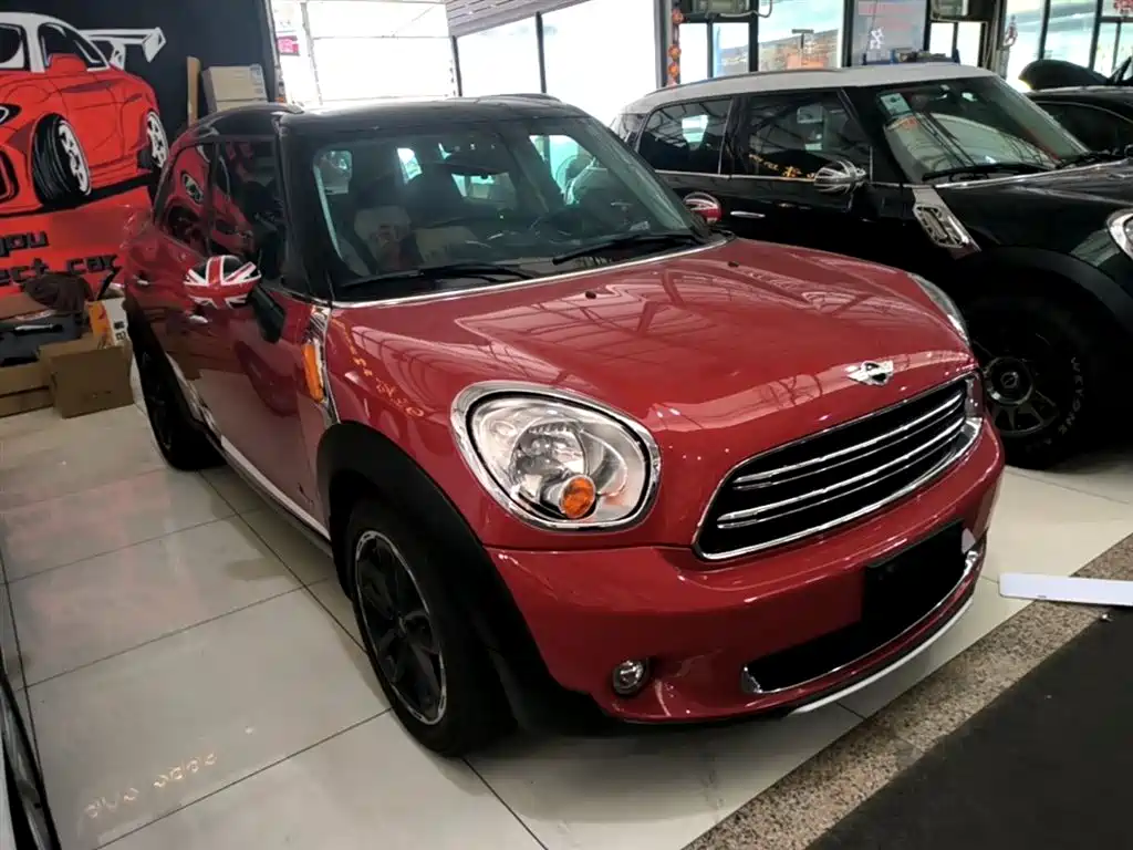 MINI COUNTRYMAN 1.6 T COOPER ALL4 Fun