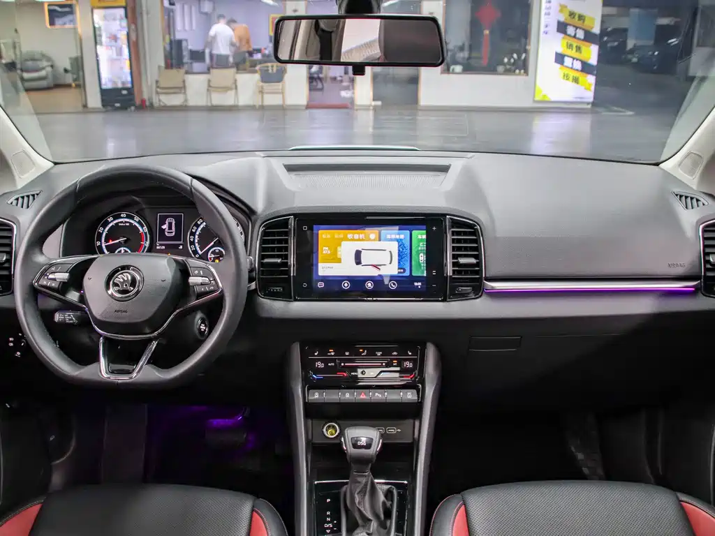 Karoq 柯珞克 2022款 TSI280 尊贵版