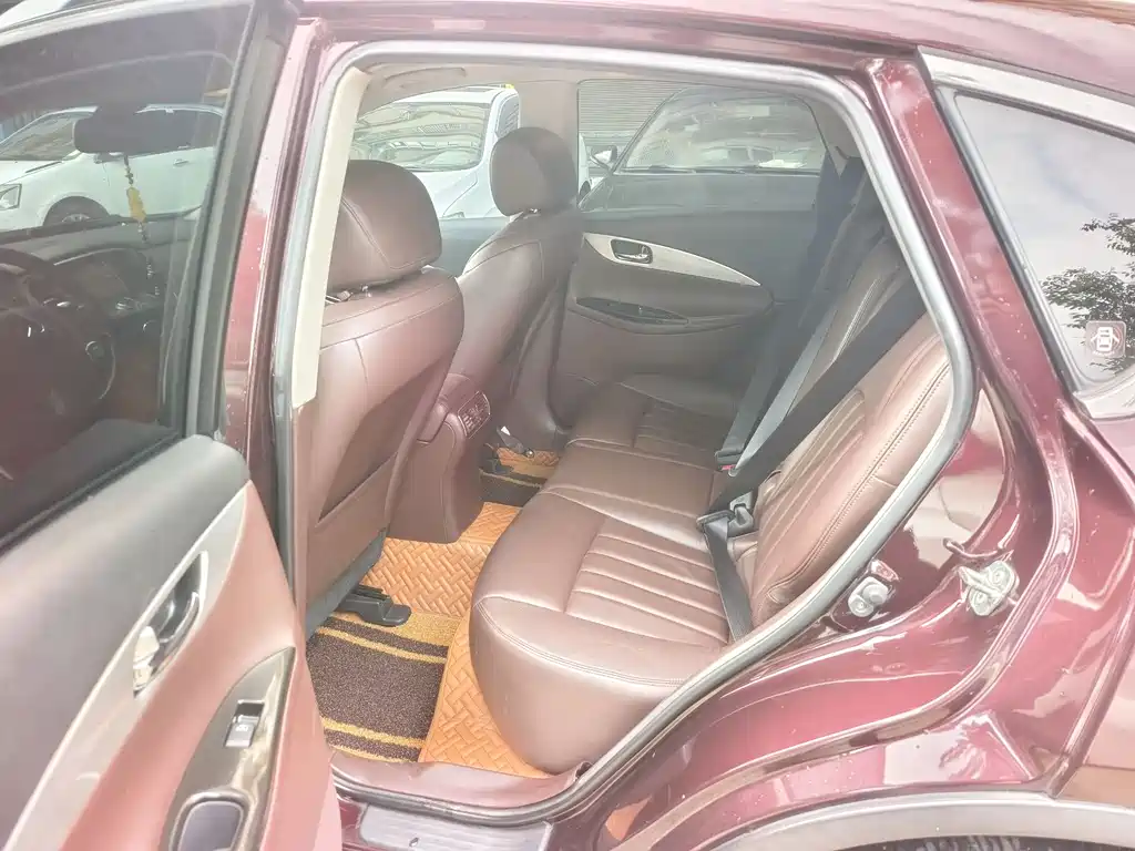 Infiniti EX EX25 Grace