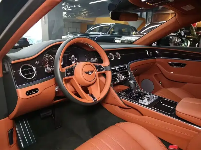 Bentley Flying Spur 6.0 T W12 Standard