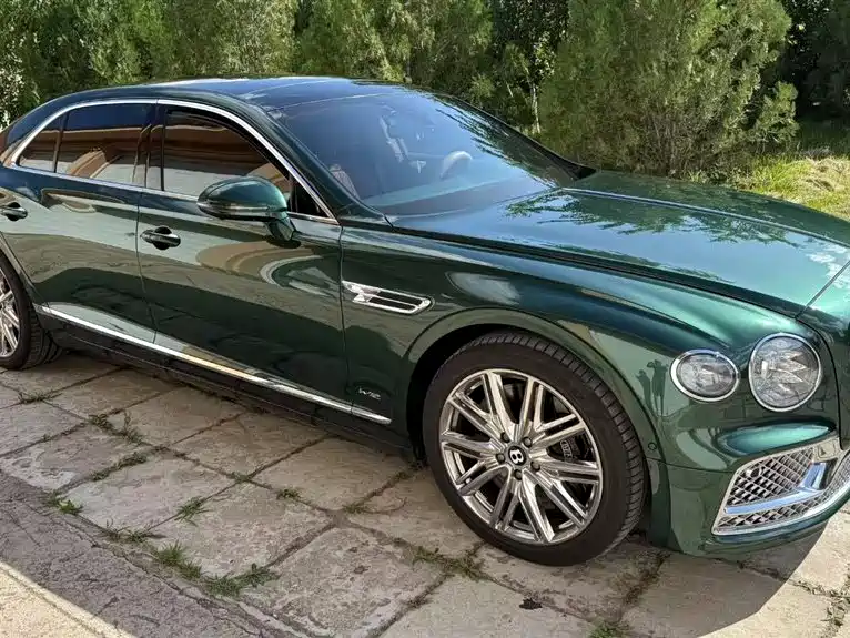 Flying Spur 6.0 T W12 Standard