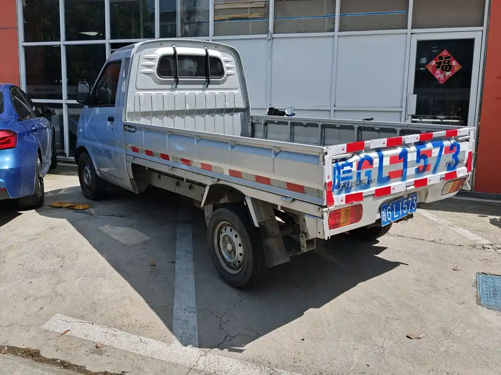Wuling Rongguang Mini Truck 1.5 L Basic Single Cab Extended L3 C