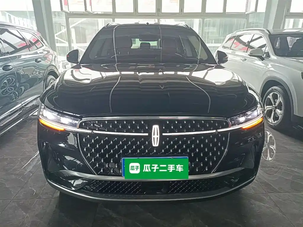 Nautilus 2.0 T 4 WD Comfort Supreme