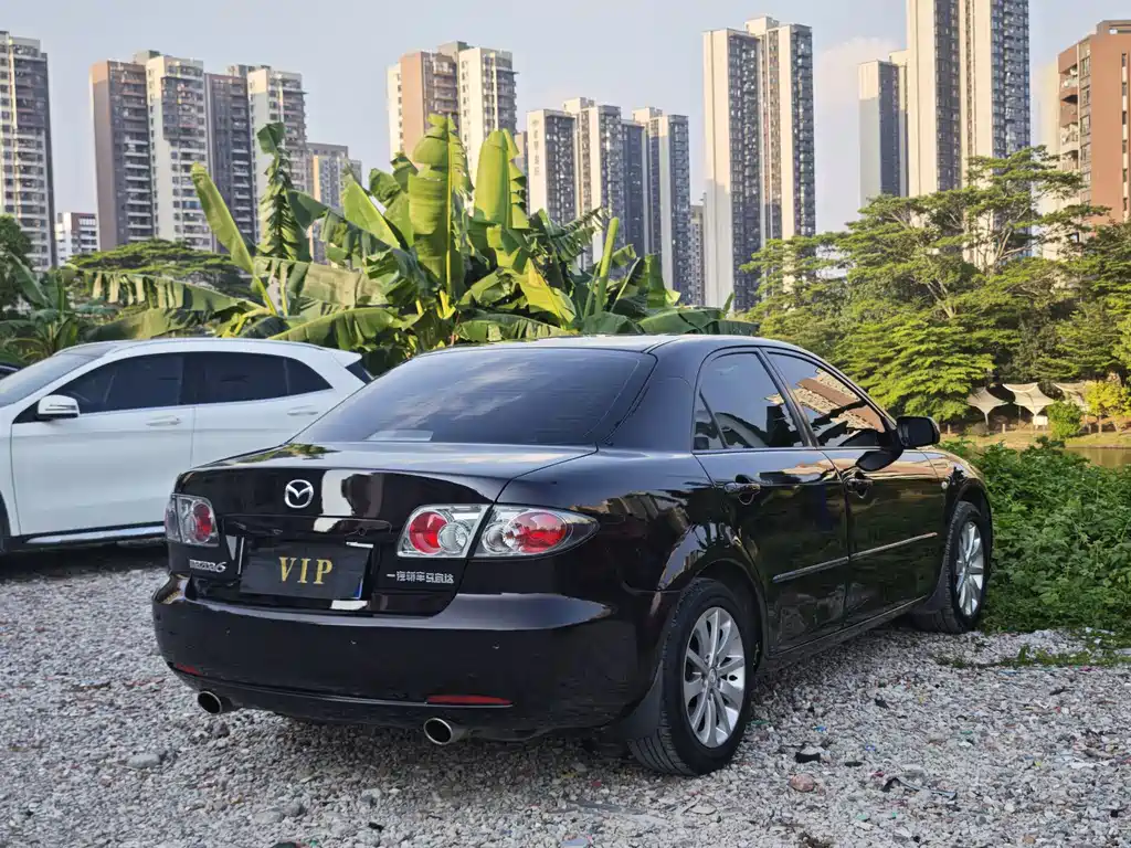 Mazda 6 2.0 L Auto Super Luxury