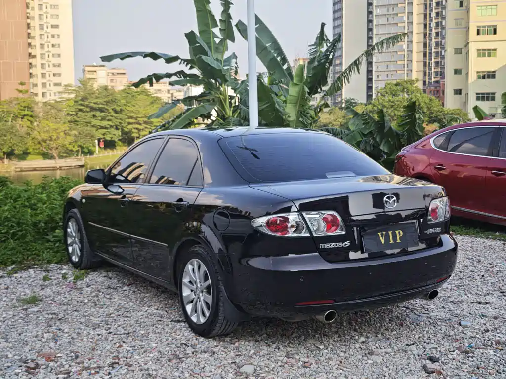 Mazda 6 2.0 L Auto Super Luxury