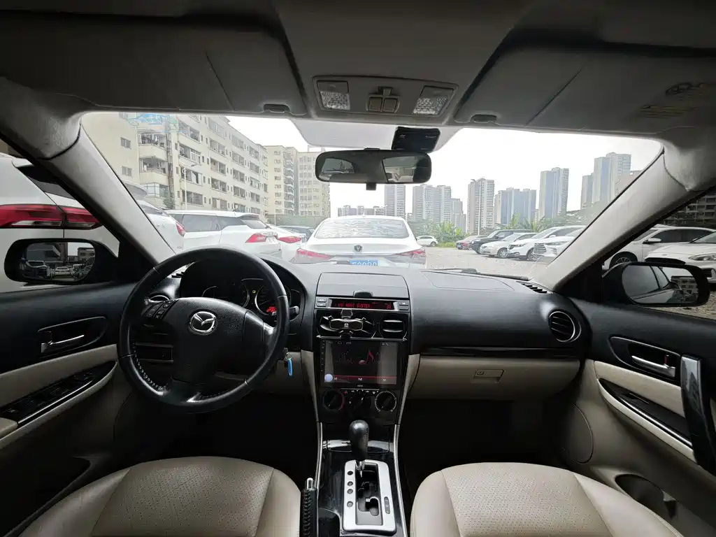 Mazda 6 2.0 L Auto Super Luxury