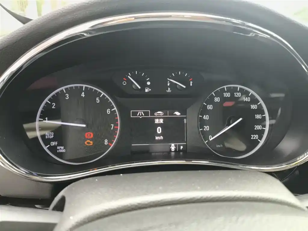Encore 18 T Auto 2 WD Urban Elite