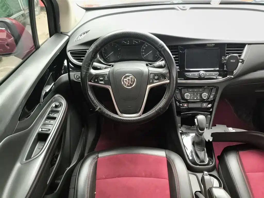 Encore 18 T Auto 2 WD Urban Elite