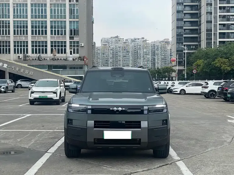Fangchengbao Tai 7 190 KM 4 WD Ultra