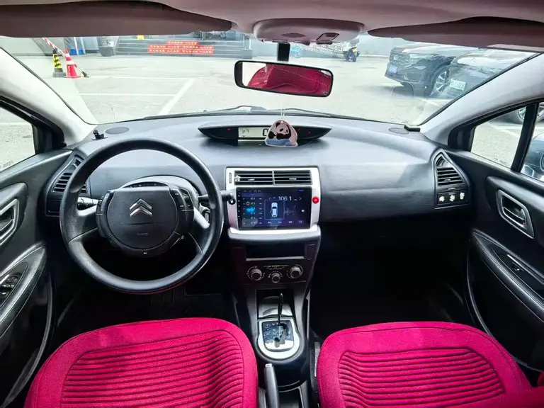 Citroën C-Quatre 世嘉 2011款 三厢 2.0 L 自动锐尚型