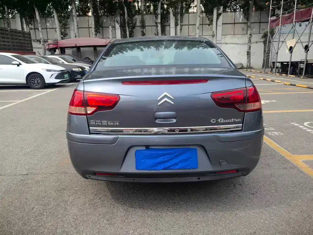 C-Quatre 世嘉 2011款 三厢 2.0 L 自动锐尚型