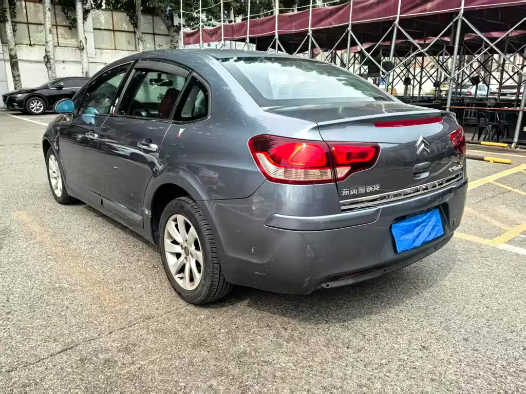 C-Quatre 世嘉 2011款 三厢 2.0 L 自动锐尚型