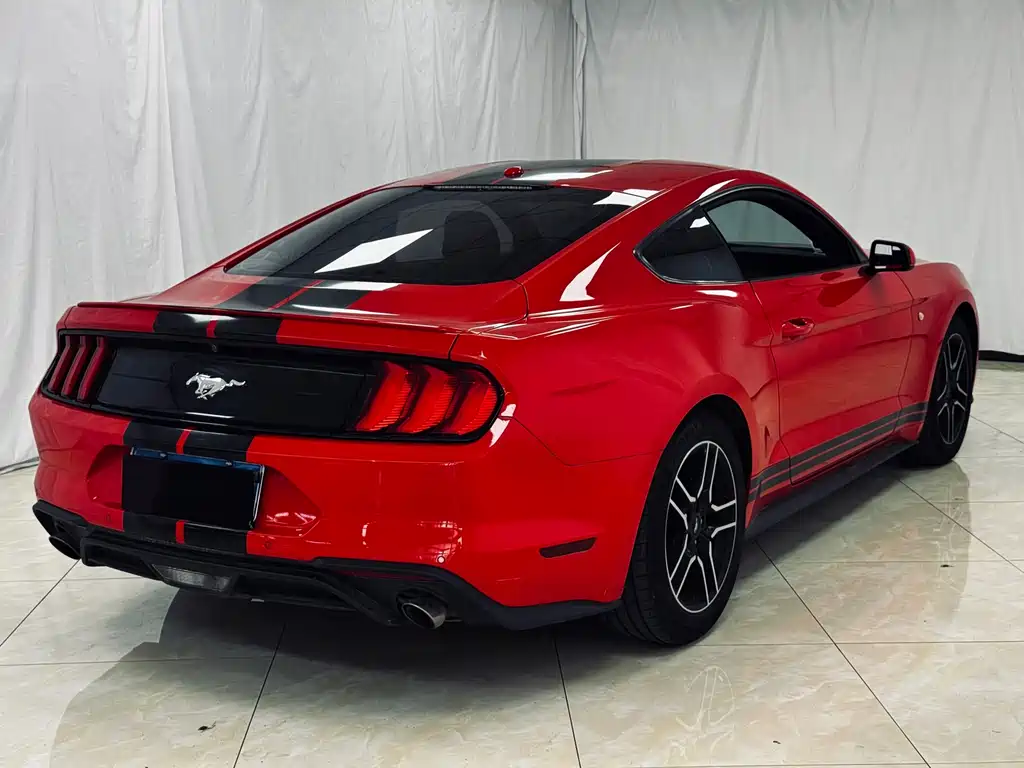 Mustang 2.3 L EcoBoost
