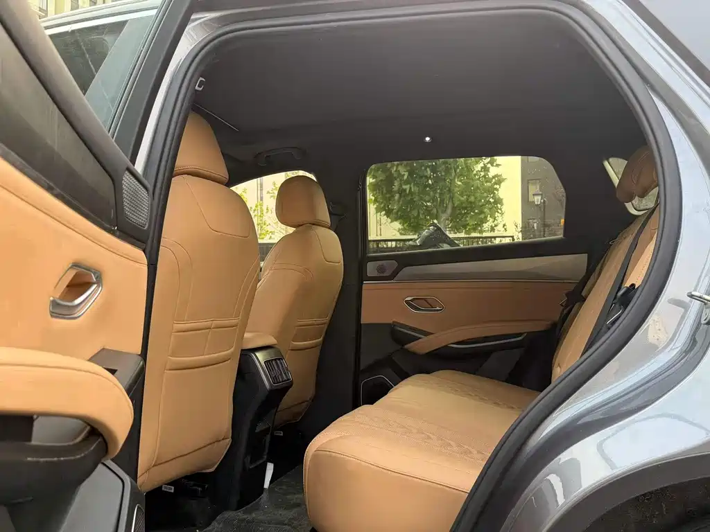 Song L DM-i Smart Drive 160 km Transcend