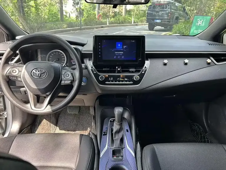 Toyota Levin Dual Engine 1.8 H E-CVT Leading