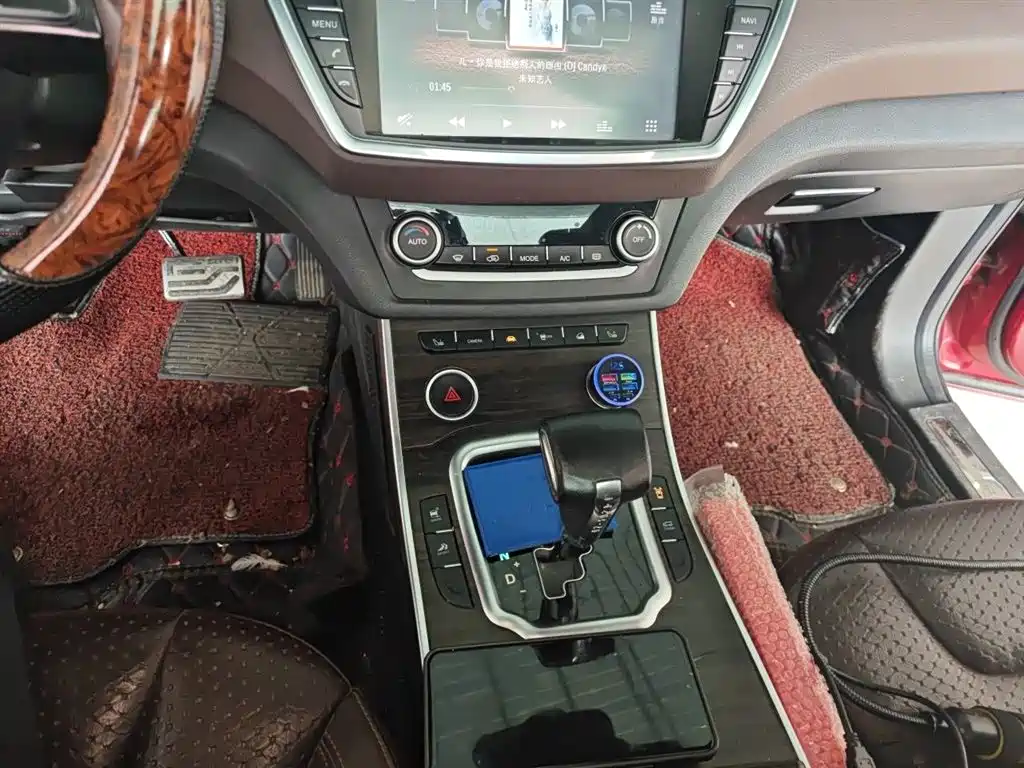Landwind X7 2.0 T Panoramic Distinguished