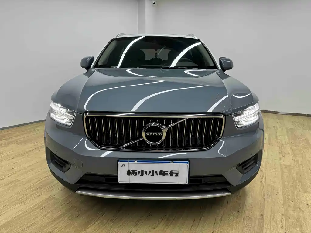 Volvo XC40 T3 Smart Travel Fashion