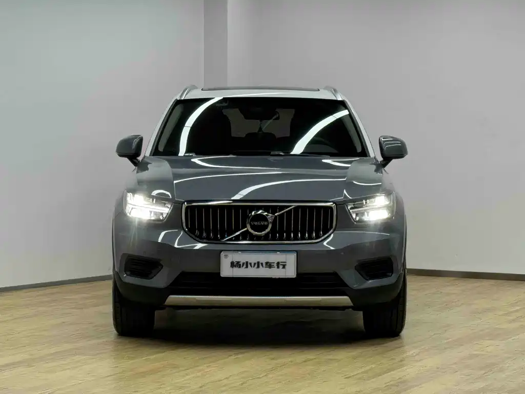 Volvo XC40 T3 Smart Travel Fashion