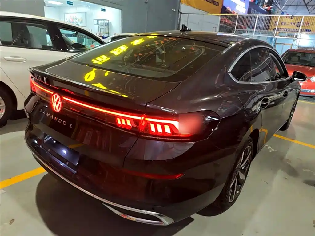 Lamando Lamando L 280 TSI DSG Spicy Cool