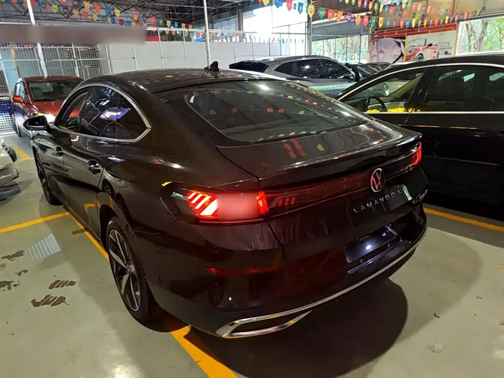 Lamando Lamando L 280 TSI DSG Spicy Cool