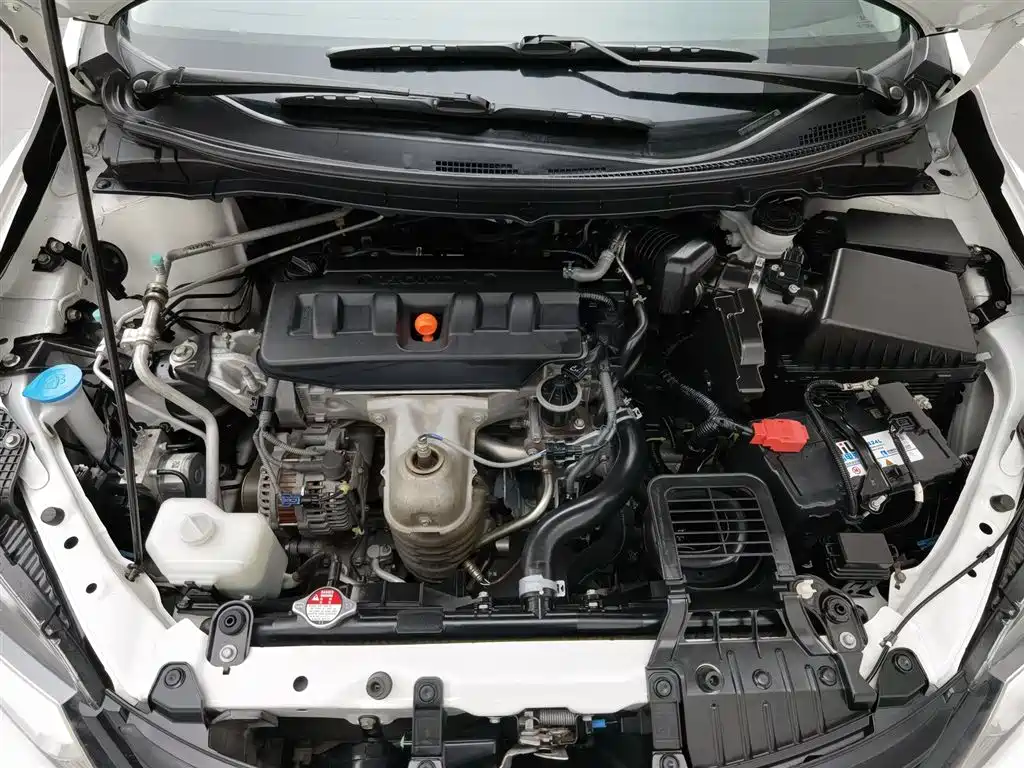 Jade 1.8 L Auto Comfort Elite 5-seat