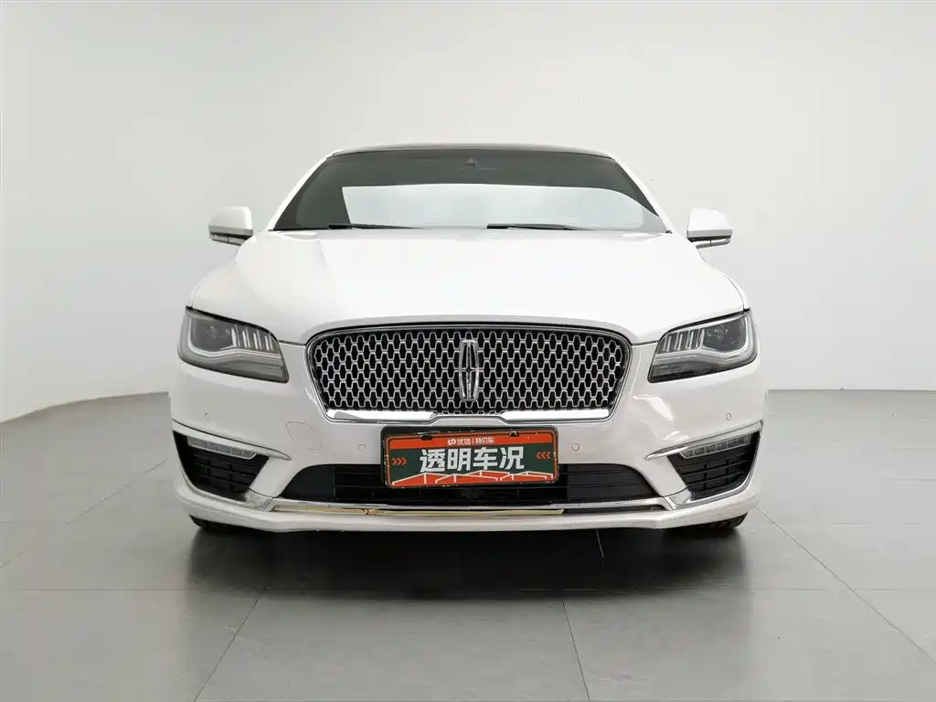 Lincoln MKZ 2.0 T Graceful