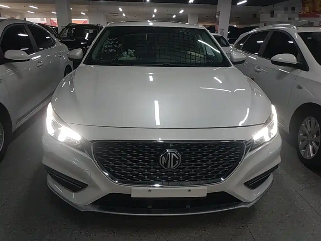 MG6 20 T Auto Luxury Connected CN-V