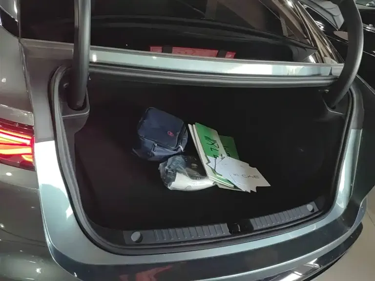 BYD Han L DM-p 4 WD Lidar Flagship