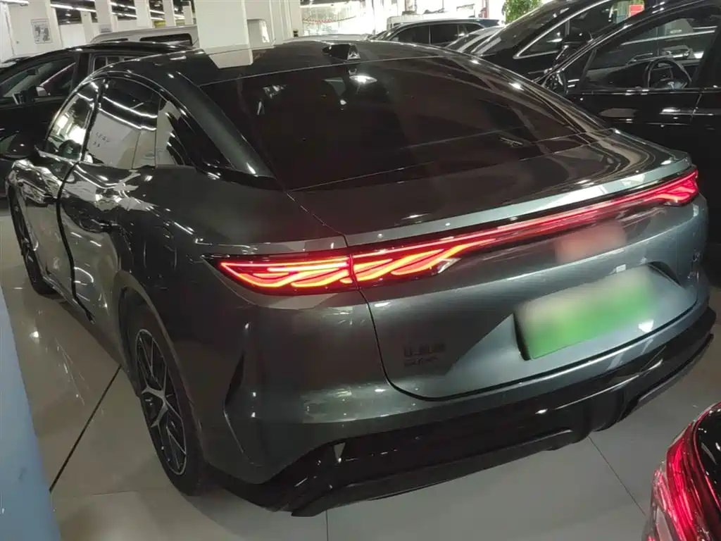 Han L DM-p 4 WD Lidar Flagship