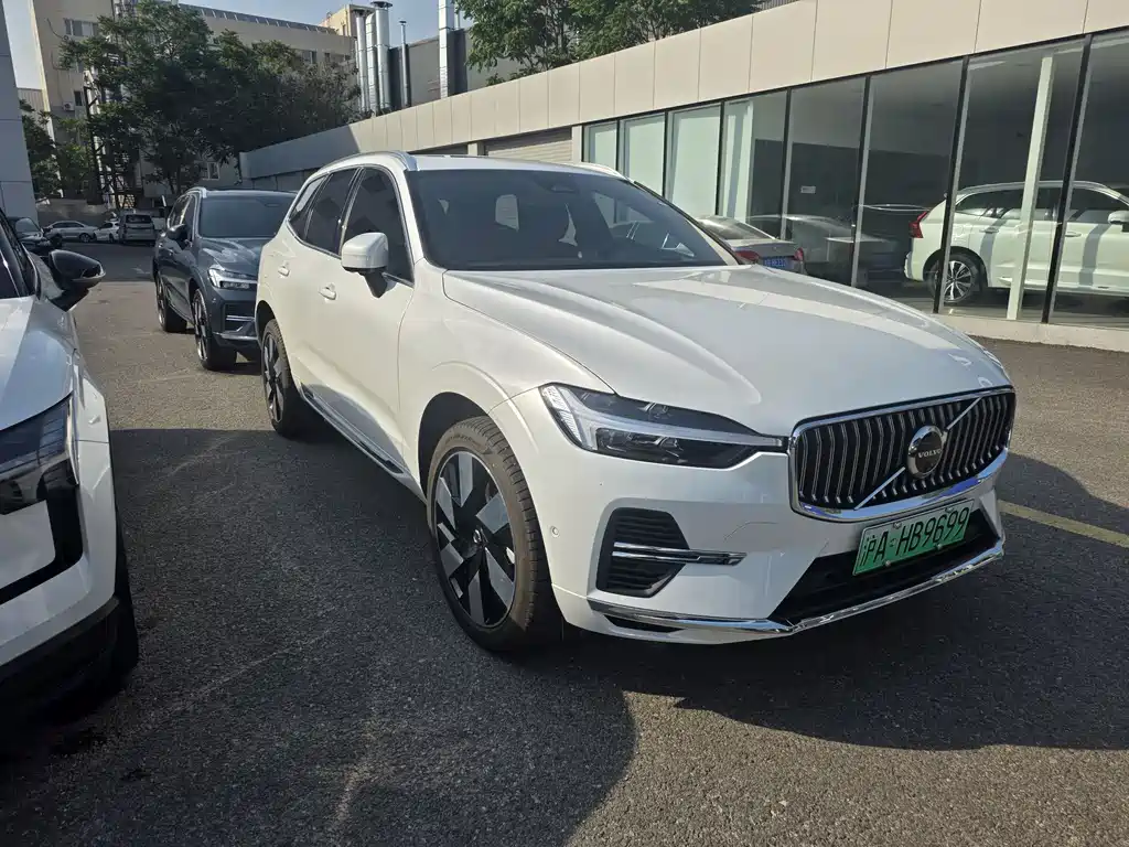 Volvo XC60 PHEV PHEV Hybrid Long Range 4 WD Smart Grace Luxury